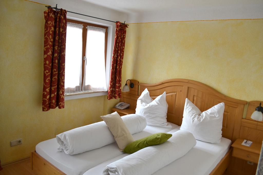 Hôtel Gasthof Berghupferl à Oberaudorf Chambre photo